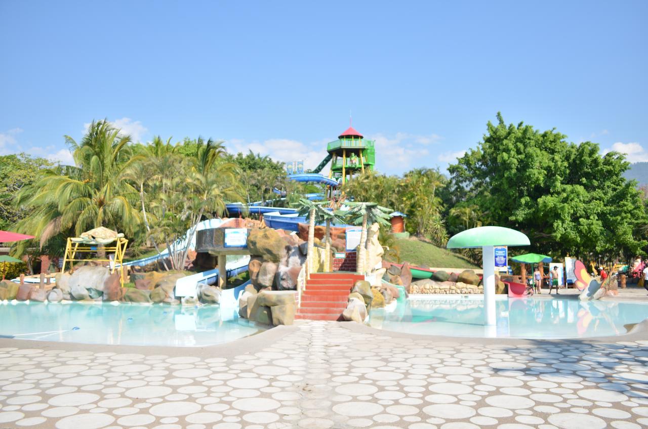 Resort Y Parque Acuatico Valle Dorado Эль-Росарио Экстерьер фото