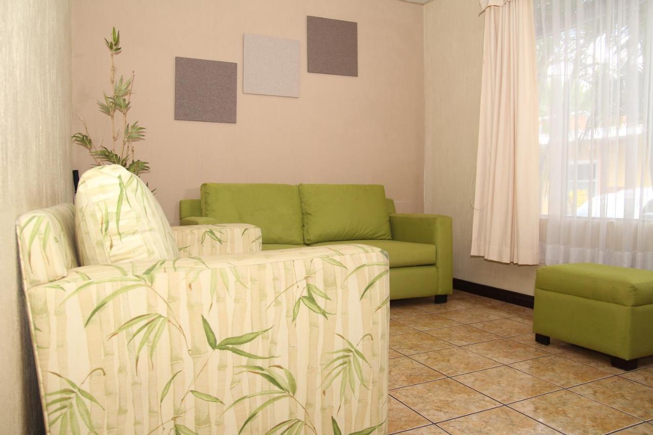 Resort Y Parque Acuatico Valle Dorado Эль-Росарио Экстерьер фото