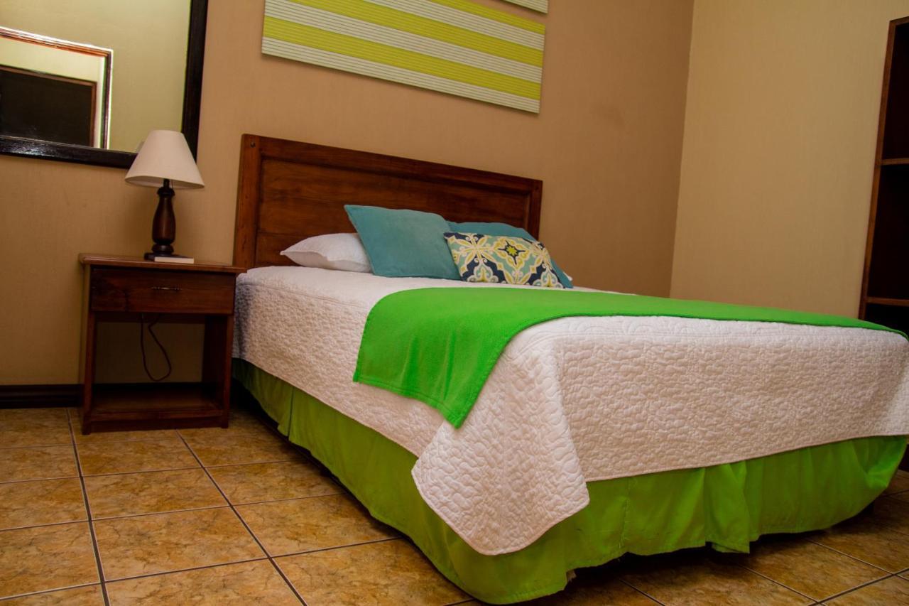 Resort Y Parque Acuatico Valle Dorado Эль-Росарио Экстерьер фото