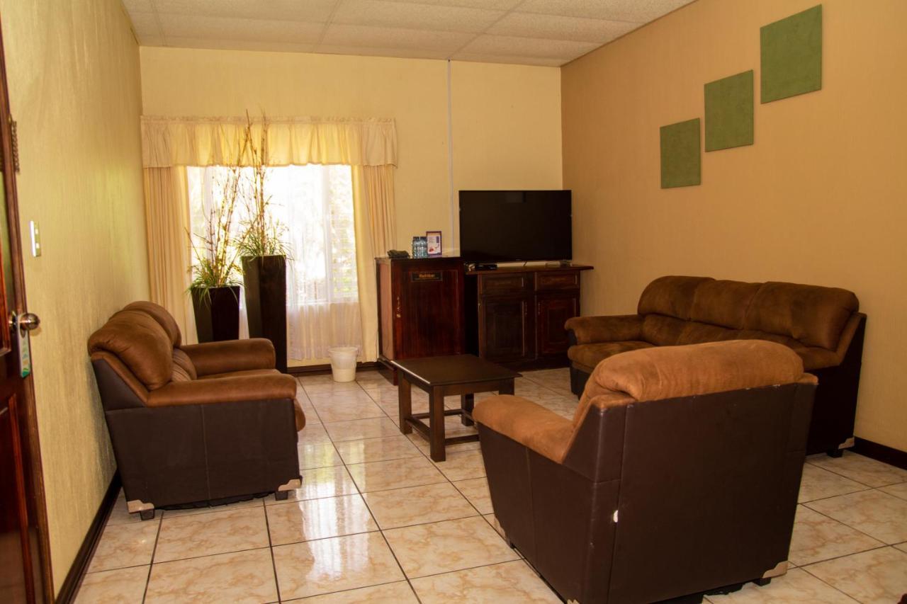 Resort Y Parque Acuatico Valle Dorado Эль-Росарио Экстерьер фото