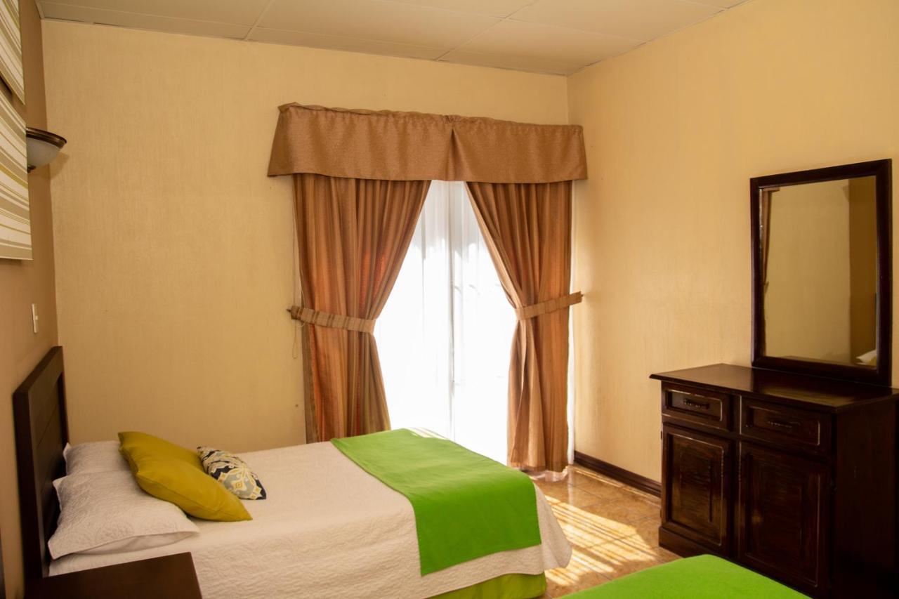 Resort Y Parque Acuatico Valle Dorado Эль-Росарио Экстерьер фото