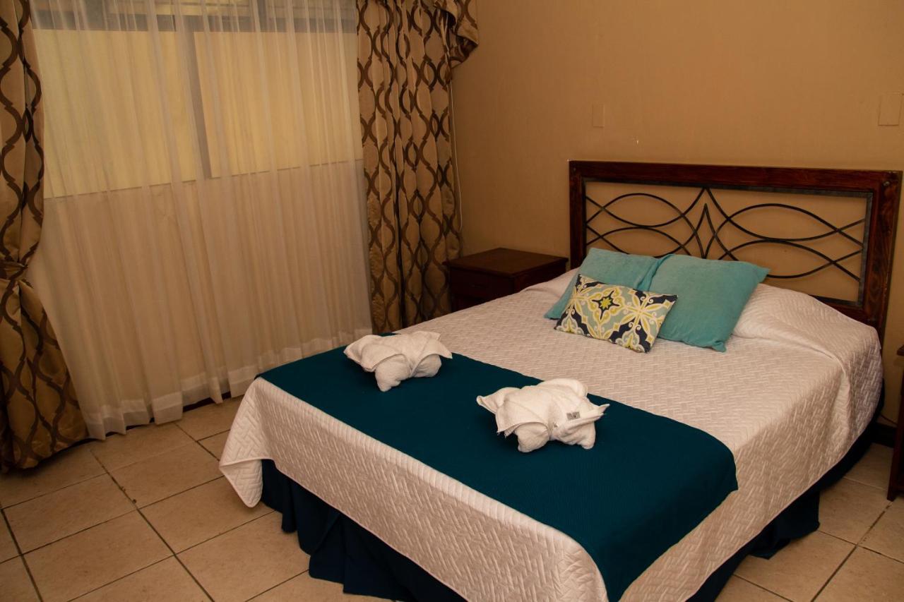 Resort Y Parque Acuatico Valle Dorado Эль-Росарио Экстерьер фото