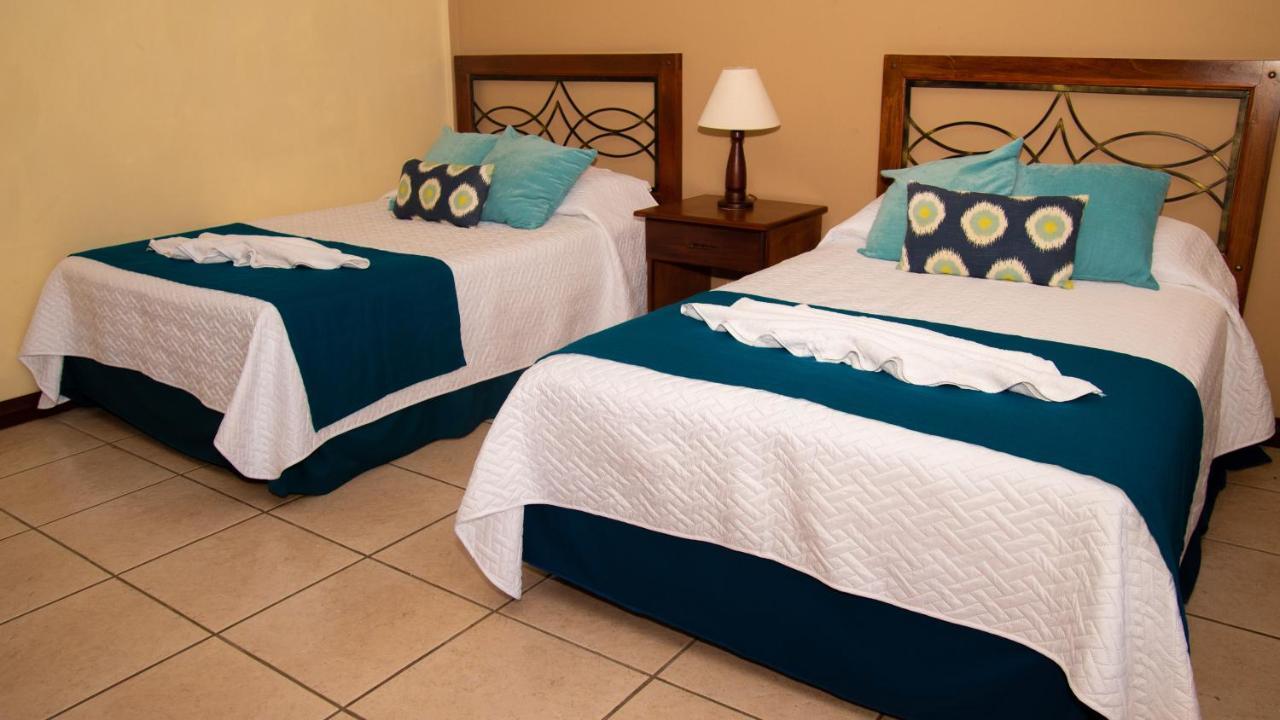 Resort Y Parque Acuatico Valle Dorado Эль-Росарио Экстерьер фото
